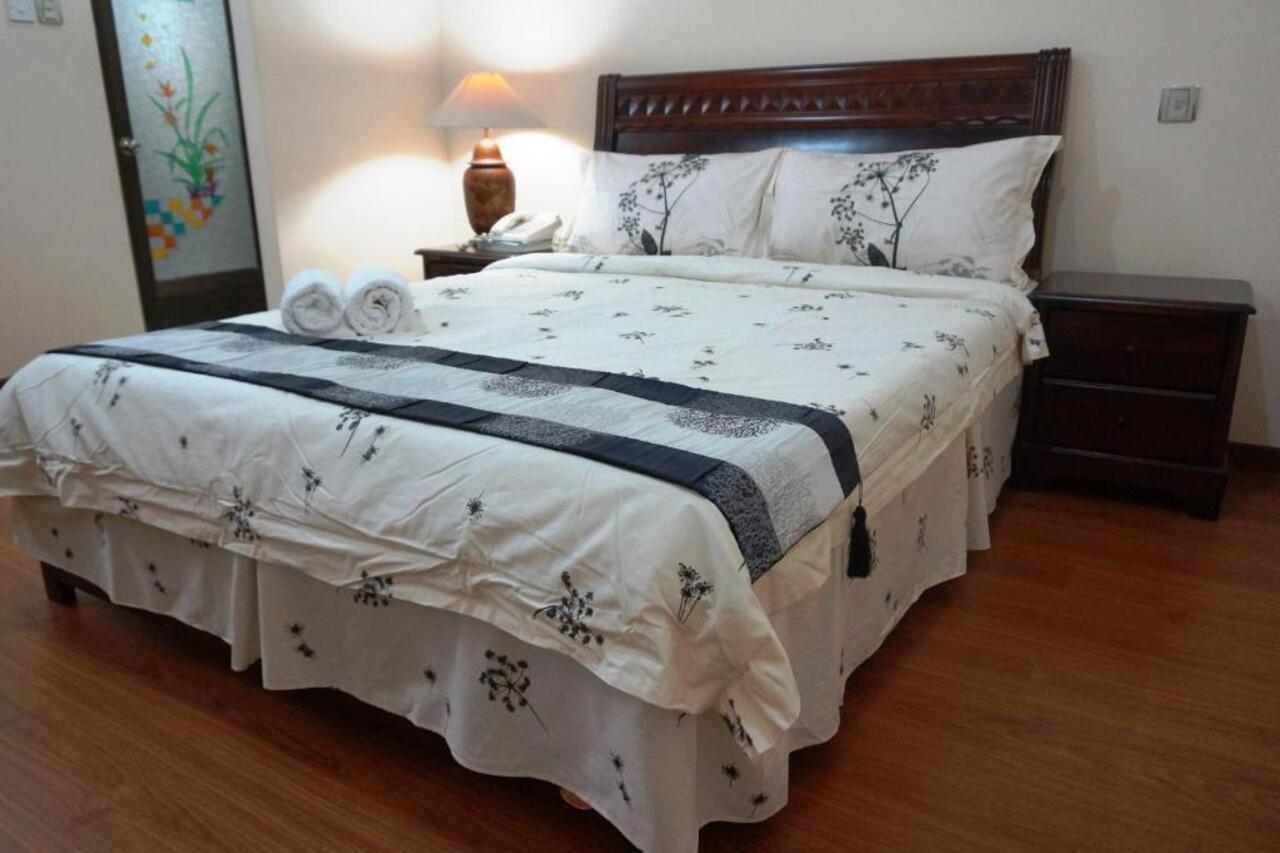 Jeruton Hotel Kampong Jerudong Kültér fotó