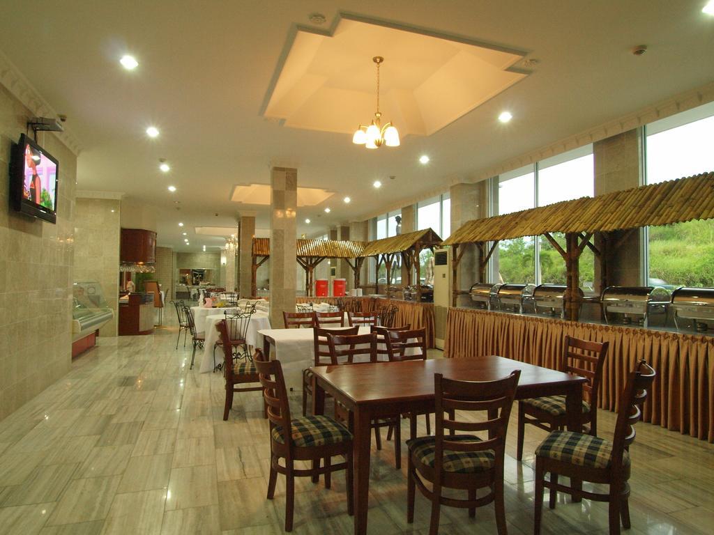 Jeruton Hotel Kampong Jerudong Kültér fotó