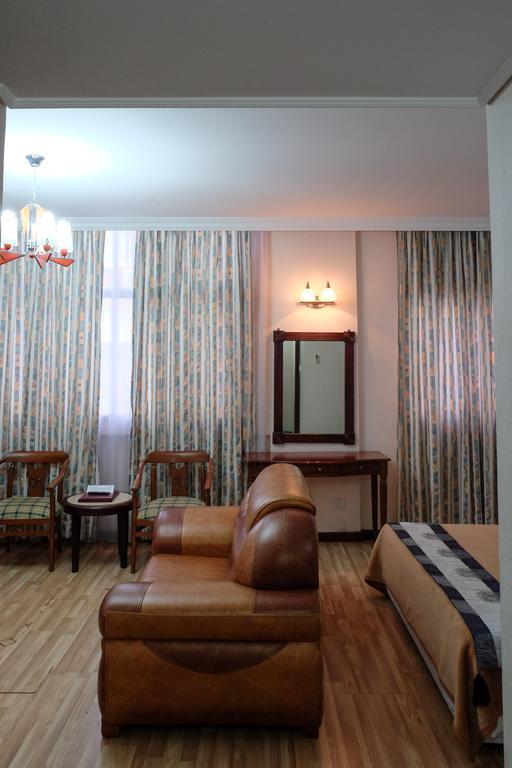 Jeruton Hotel Kampong Jerudong Szoba fotó